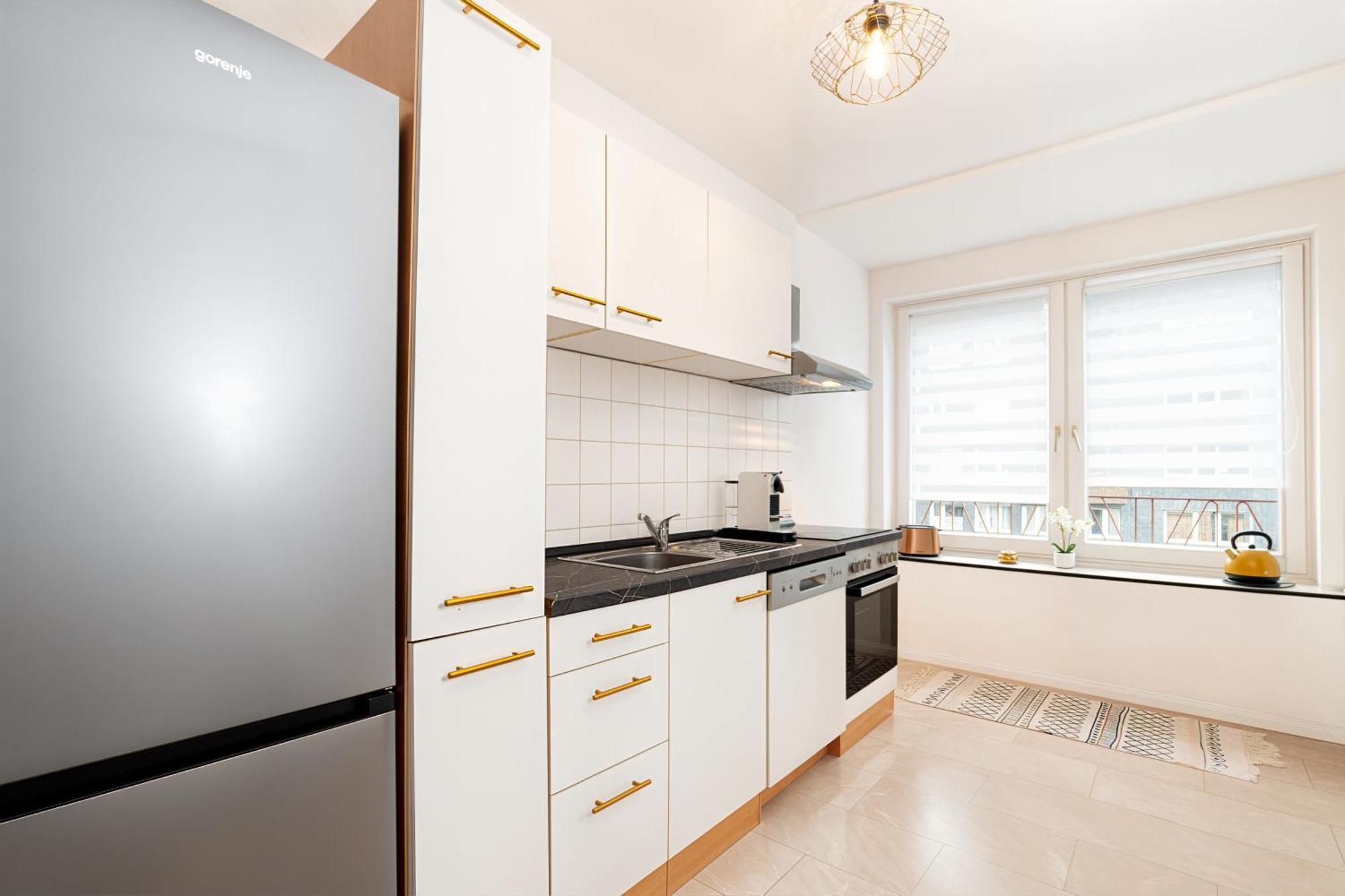 Smart Home - Essen - Perfect For 5 Guests! Central - Balcony - Netflix - Free Parking Zone Εξωτερικό φωτογραφία