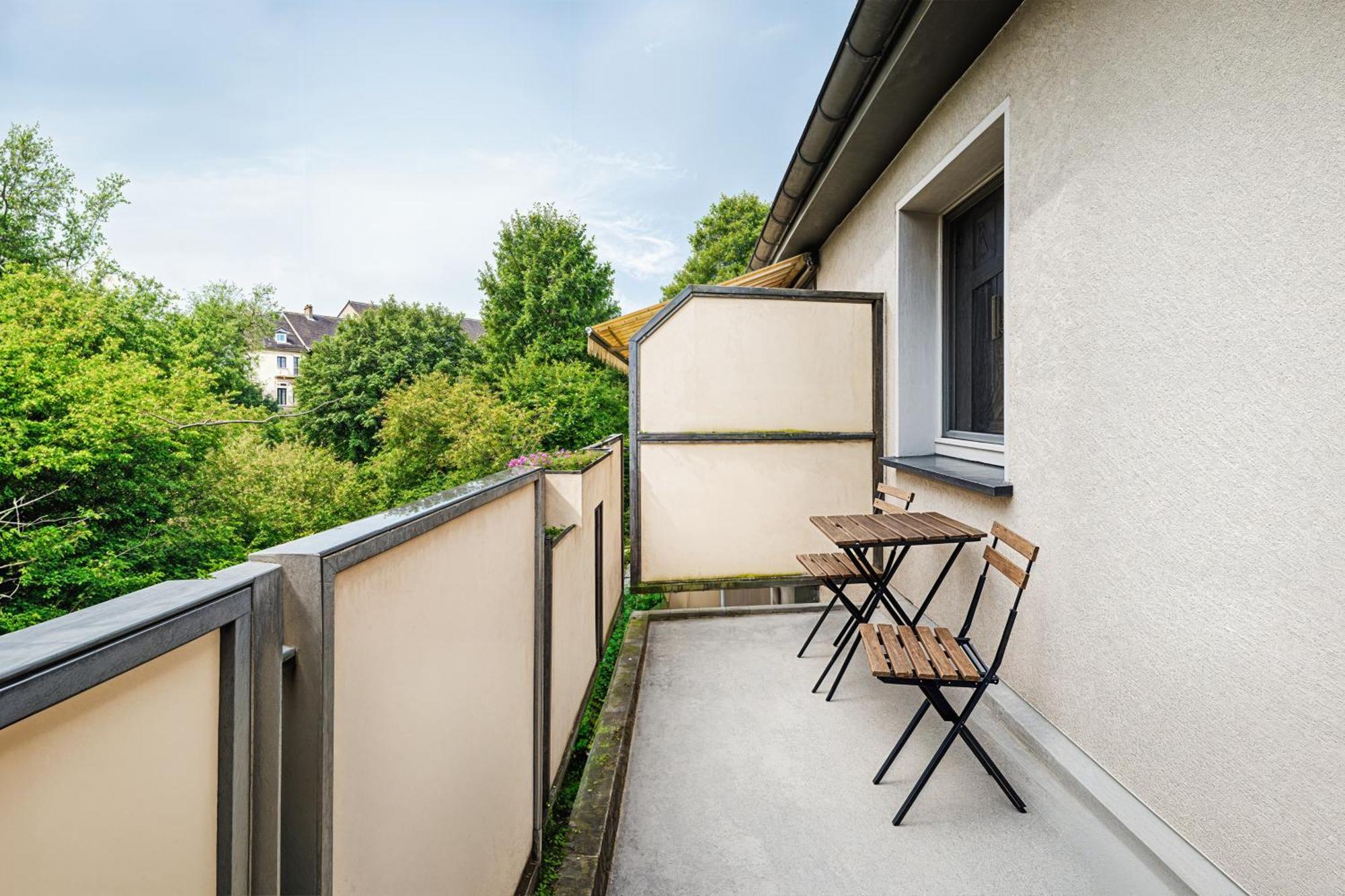 Smart Home - Essen - Perfect For 5 Guests! Central - Balcony - Netflix - Free Parking Zone Εξωτερικό φωτογραφία